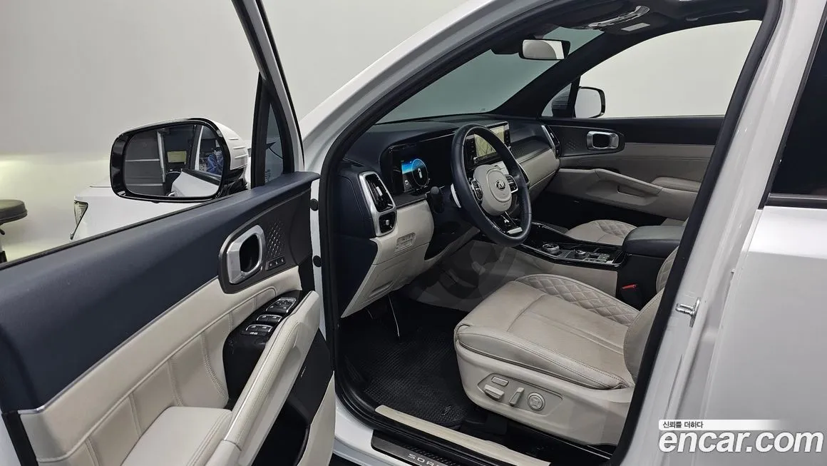 Kia Sorento — фото 10