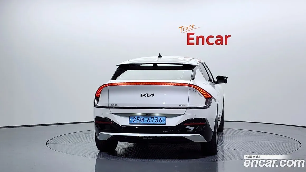 Kia EV6 — фото 4