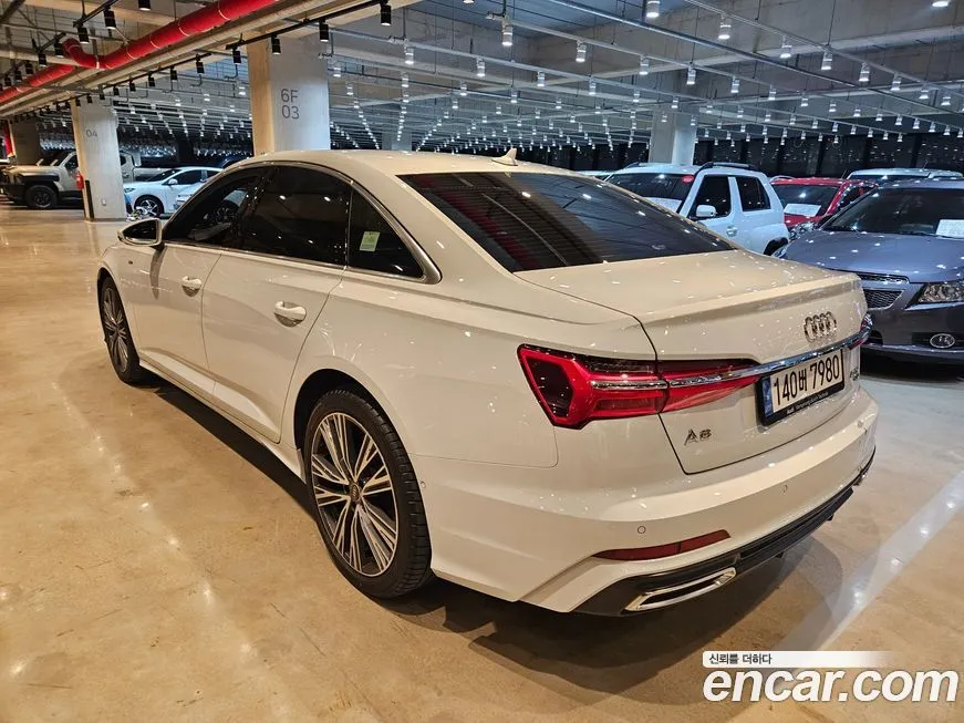 Audi A6 — фото 6