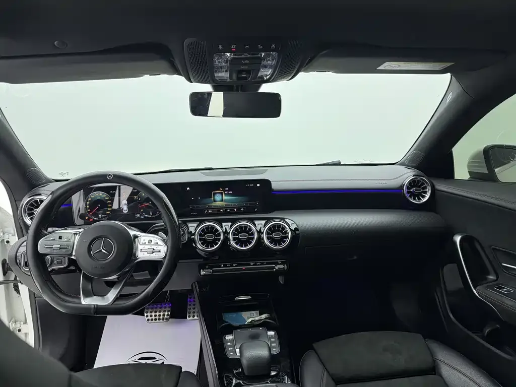 Mercedes-Benz CLA (Import) — фото 6