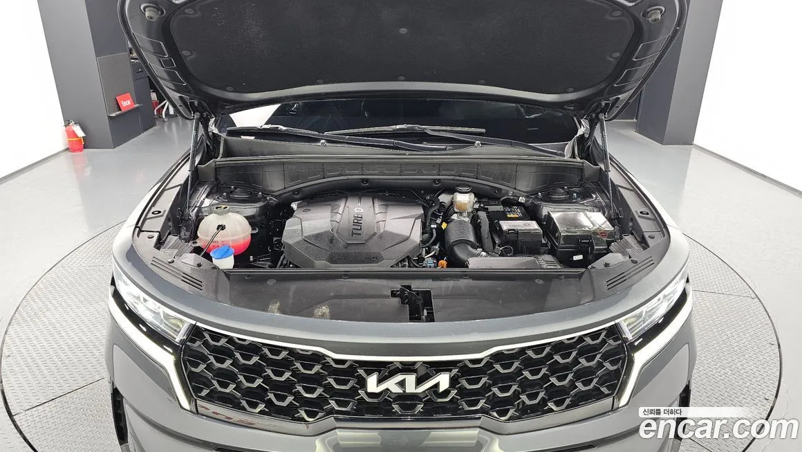 Kia Sorento — фото 6