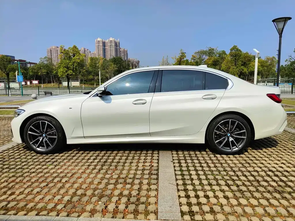 BMW 3 Series — фото 10