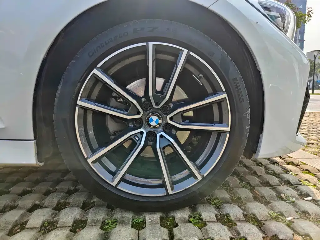 BMW 3 Series — фото 9
