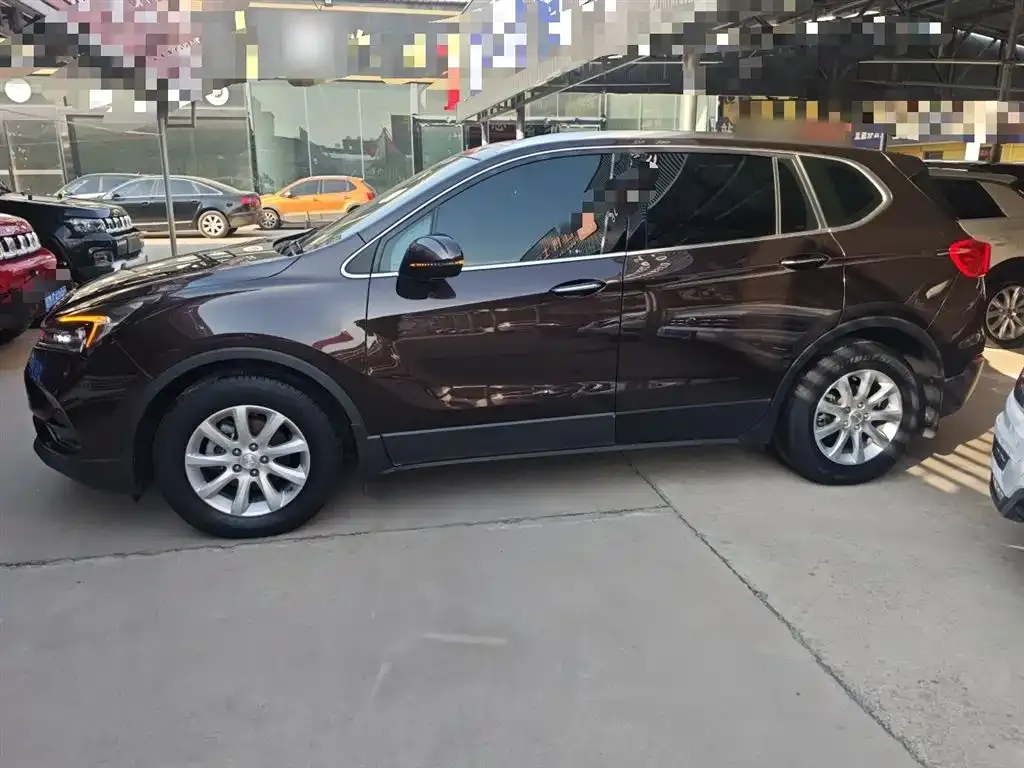 Buick Envision Plus — фото 5