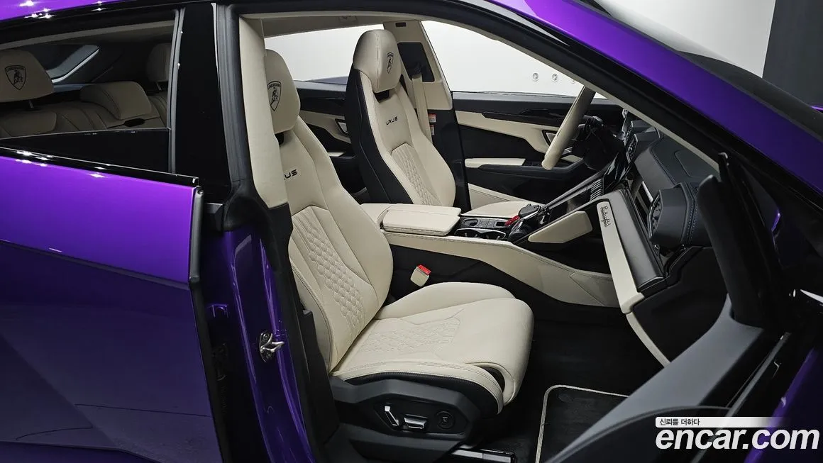 Lamborghini Urus — фото 10