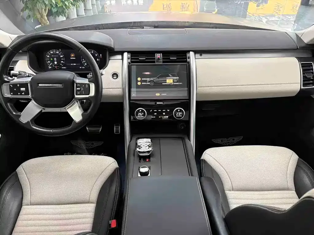 Land Rover Discovery — фото 10