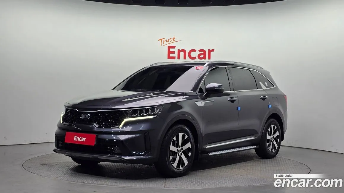 Kia Sorento — фото 1