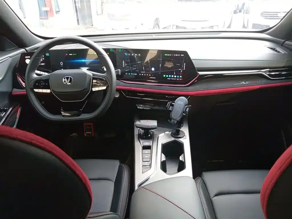 Changan X5 PLUS — фото 10