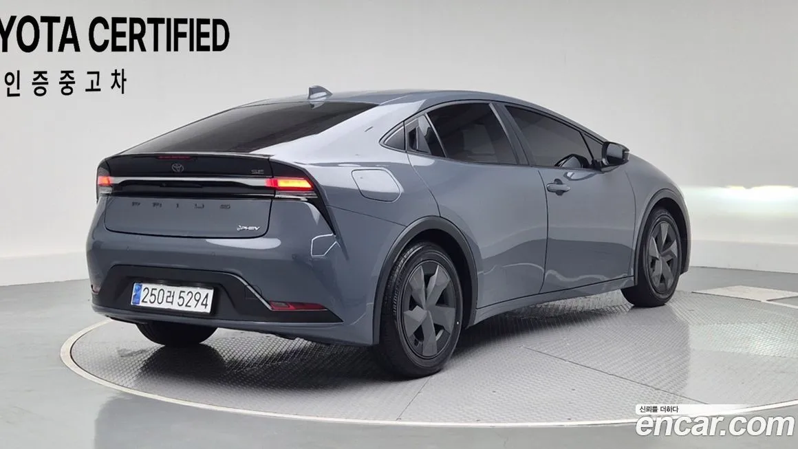 Toyota Prius — фото 2