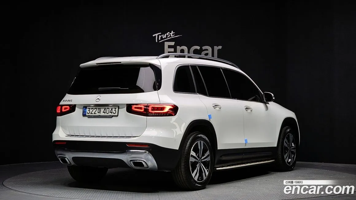 Mercedes-Benz GLB-Class — фото 2