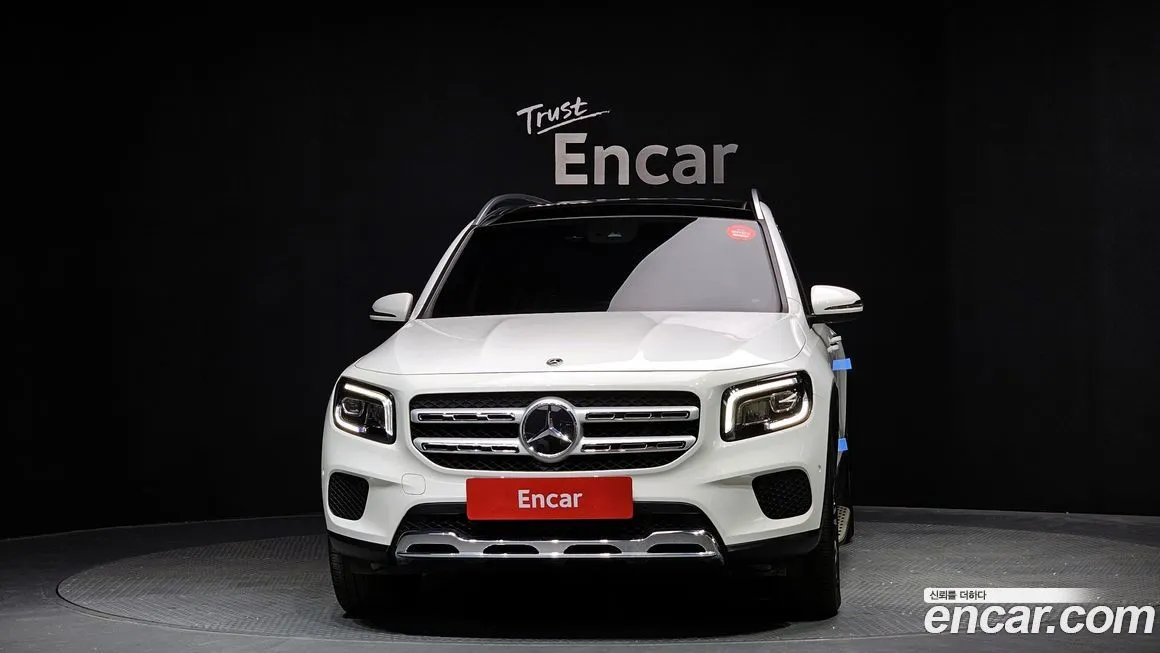 Mercedes-Benz GLB-Class — фото 3