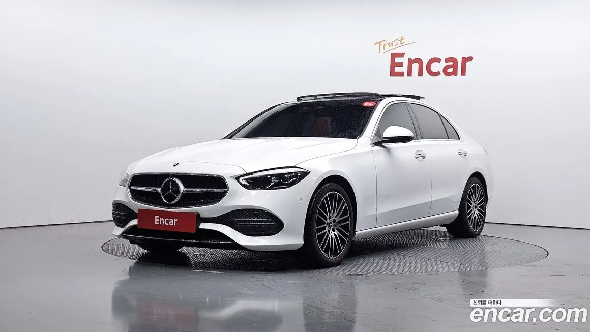Mercedes-Benz C-Class — фото 1