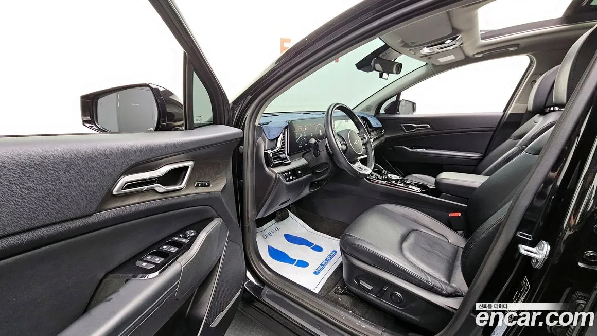 Kia Sportage — фото 10