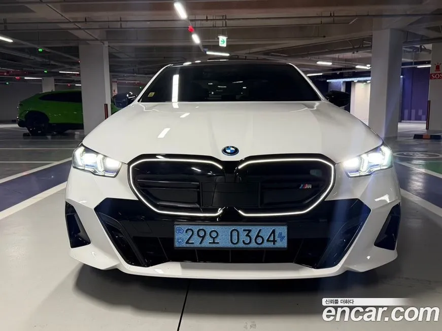 BMW i5 — фото 2
