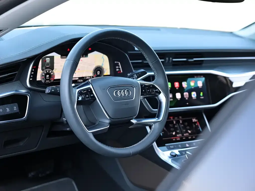 Audi A7L — фото 9