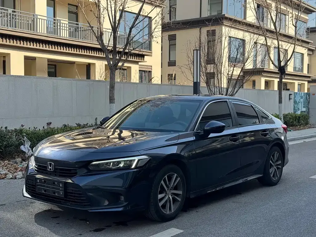 Honda Civic — фото 1