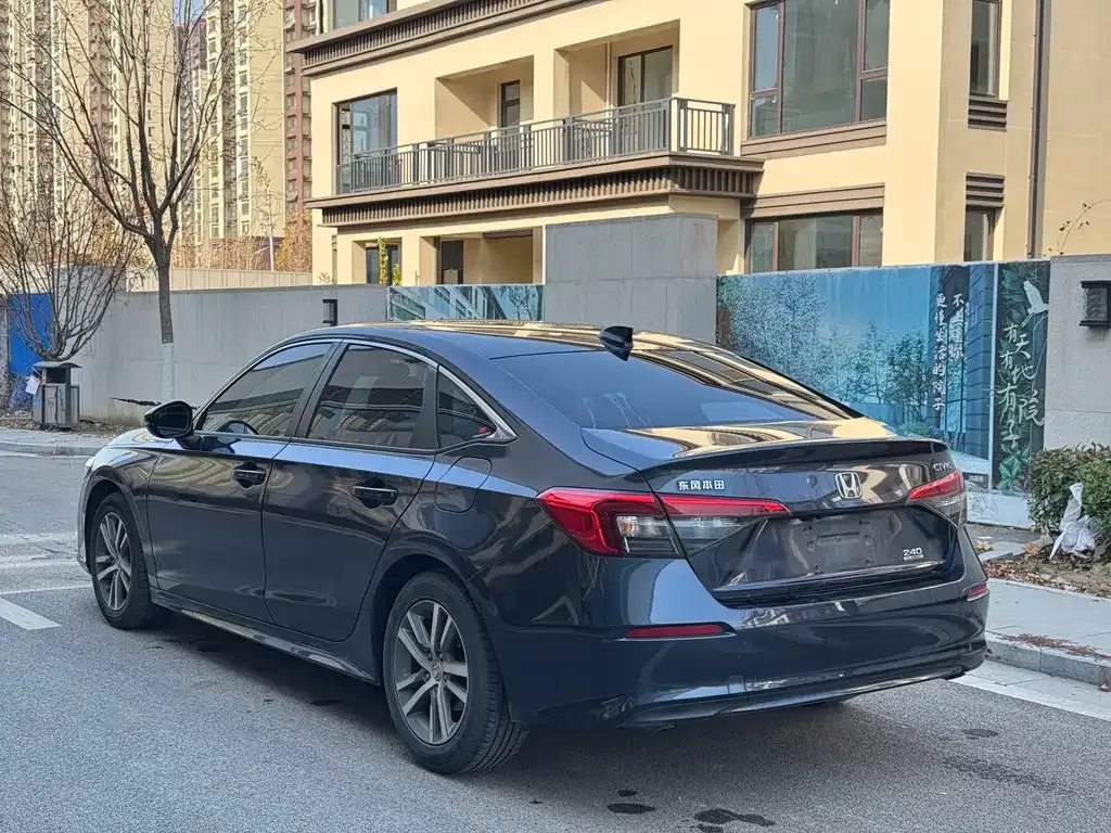 Honda Civic — фото 7