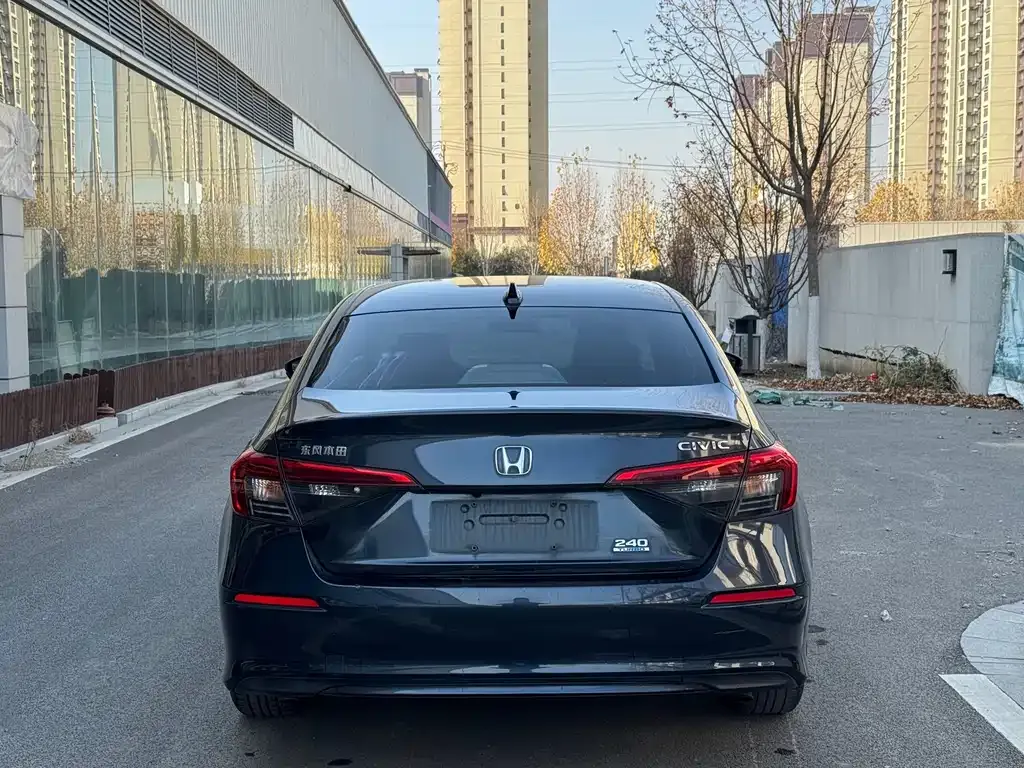 Honda Civic — фото 8