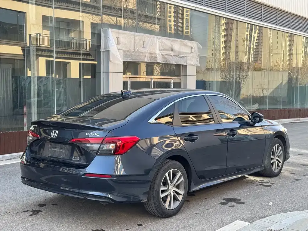 Honda Civic — фото 9
