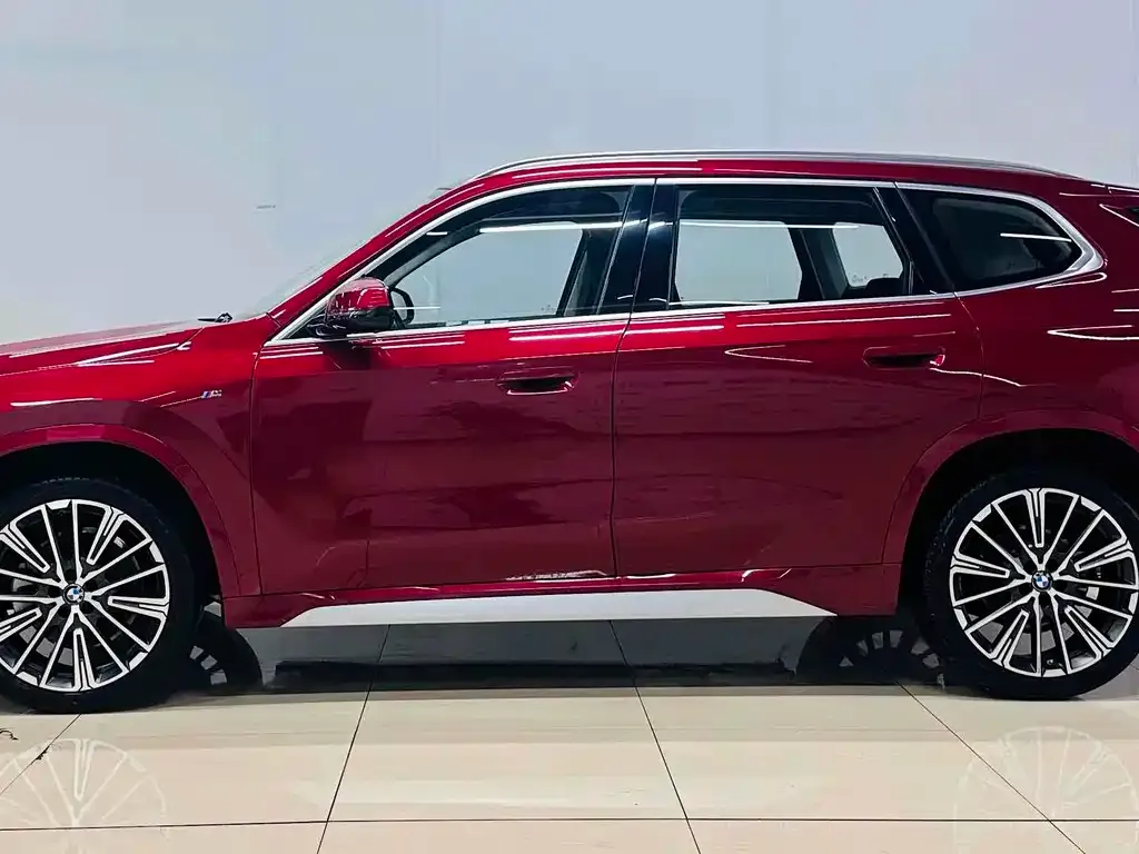 BMW X1 — фото 5