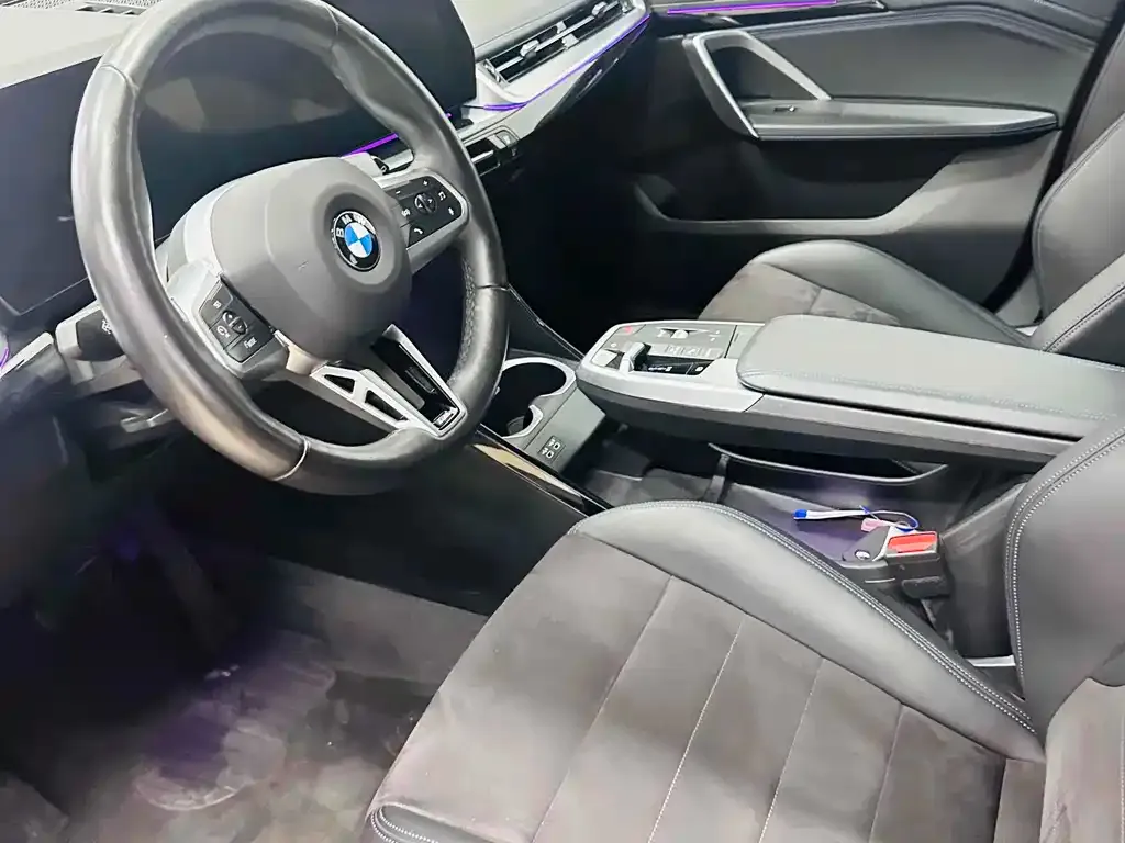 BMW X1 — фото 9