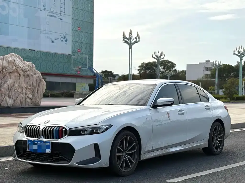 BMW 3 Series — фото 1