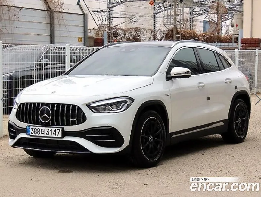 Mercedes-Benz GLA-Class — фото 2