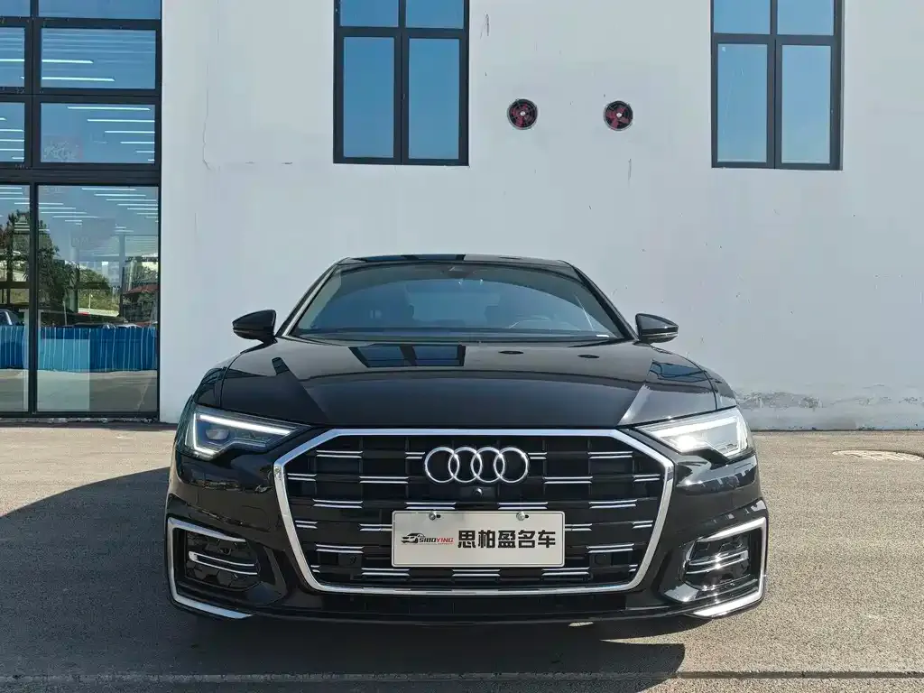 Audi A6L — фото 2