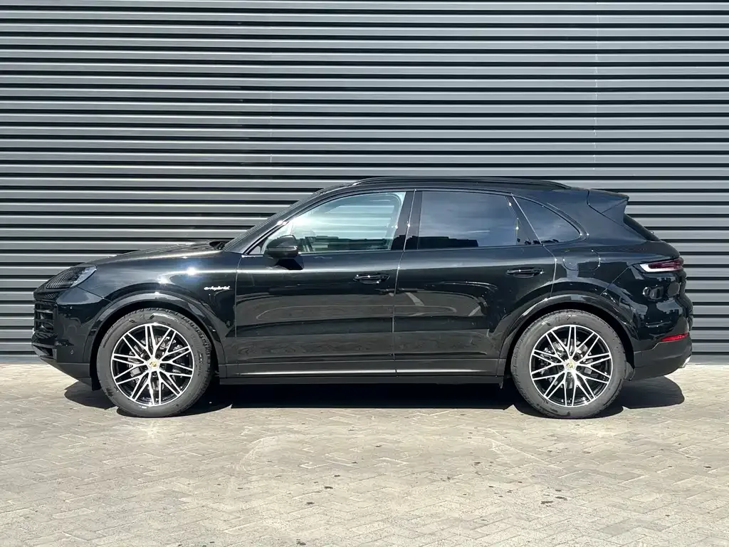 Porsche Cayenne Hybrid — фото 3