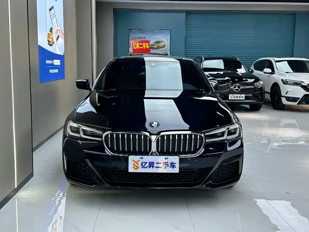 BMW 5 Series (Import) — фото 2