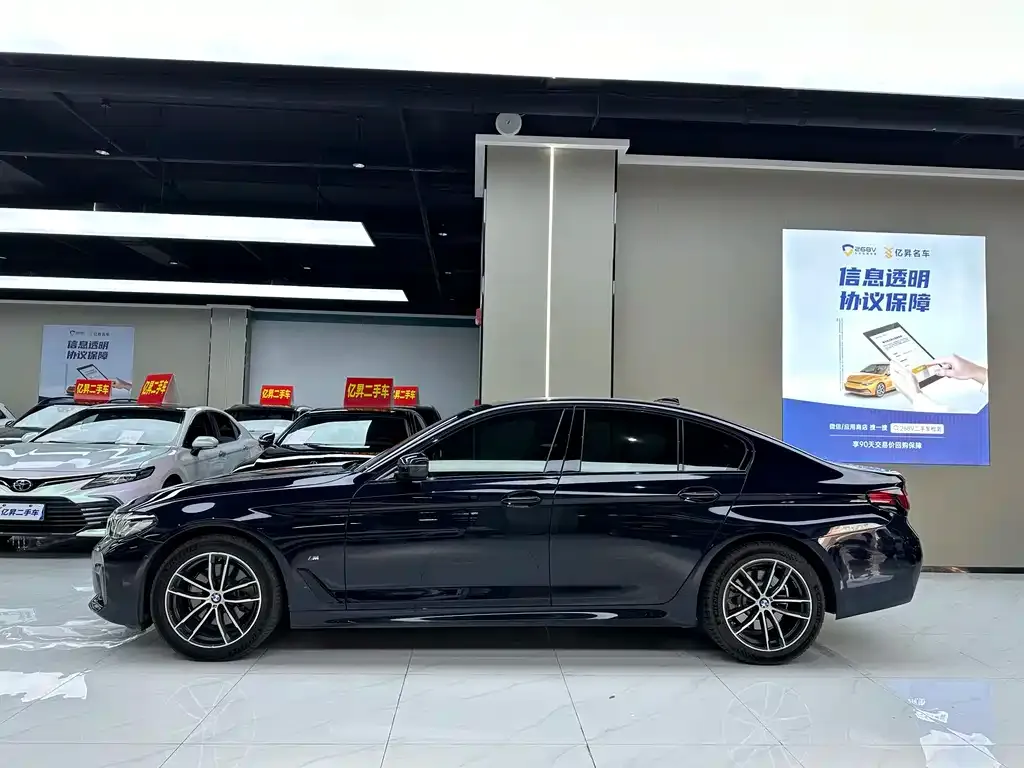 BMW 5 Series (Import) — фото 3