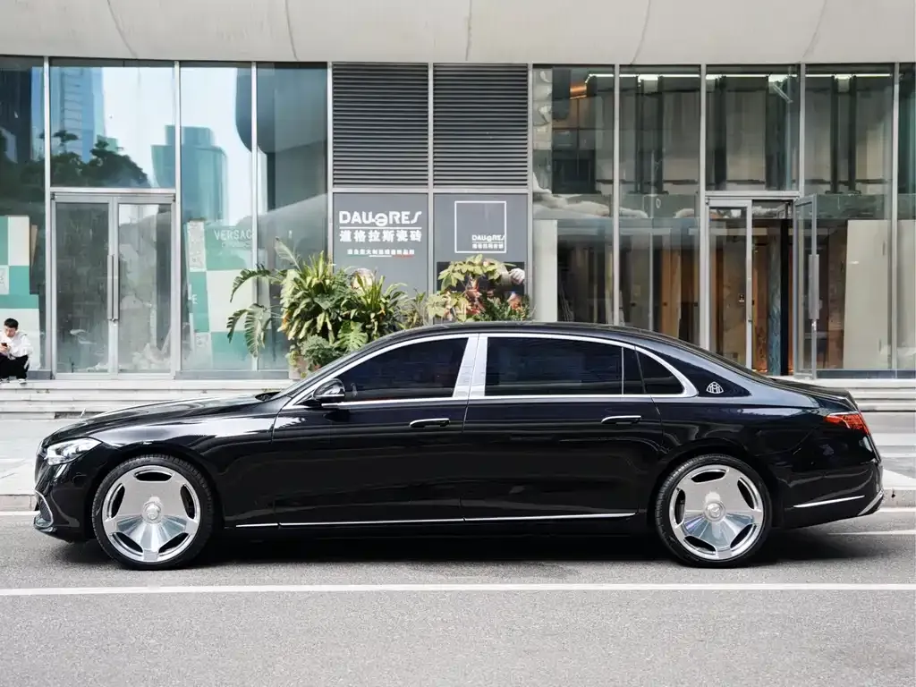 Mercedes-Benz S-Class — фото 2