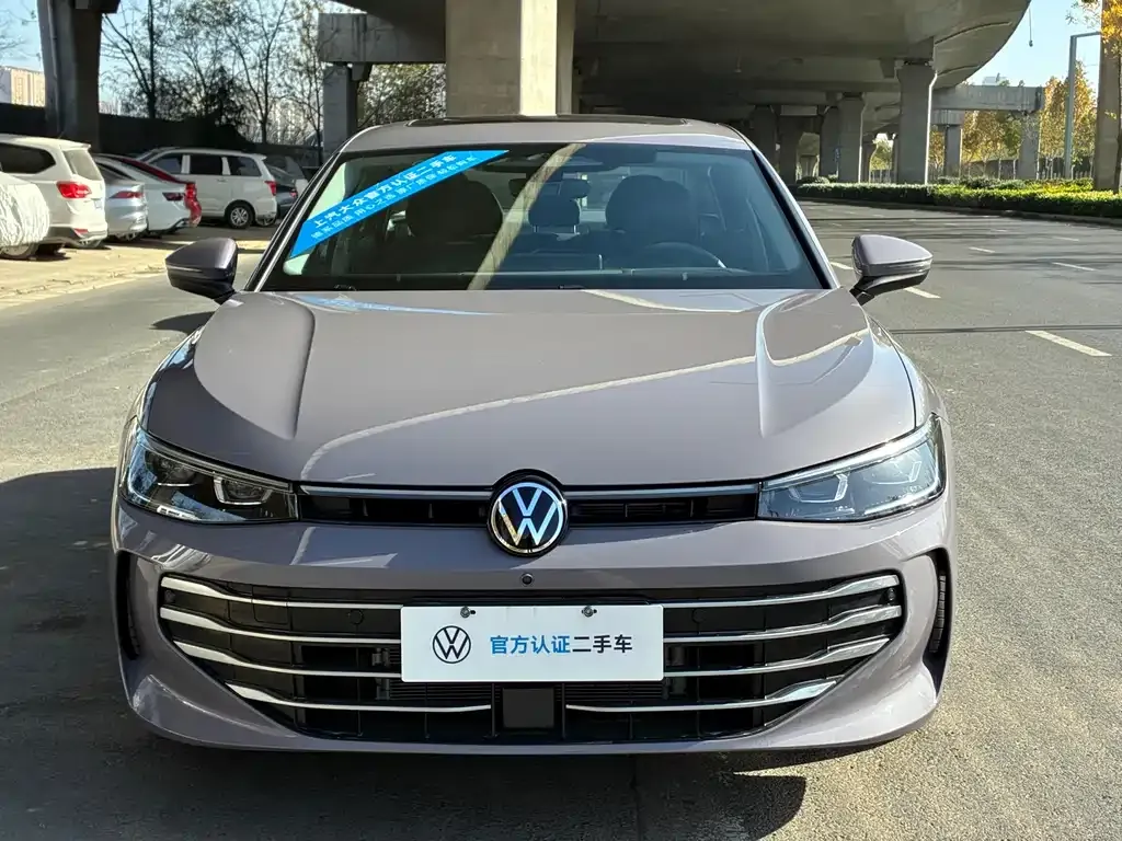Volkswagen Passat — фото 2