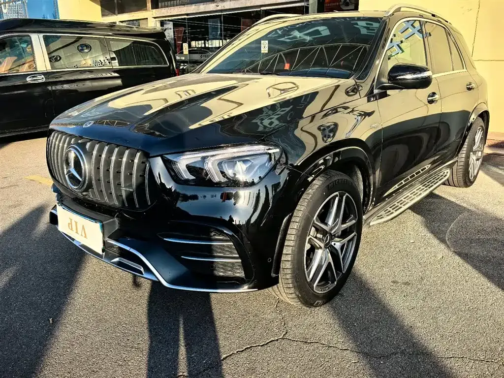 Mercedes-Benz GLE AMG — фото 1