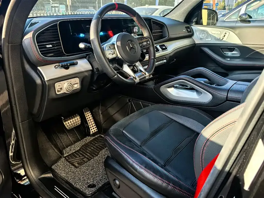Mercedes-Benz GLE AMG — фото 3