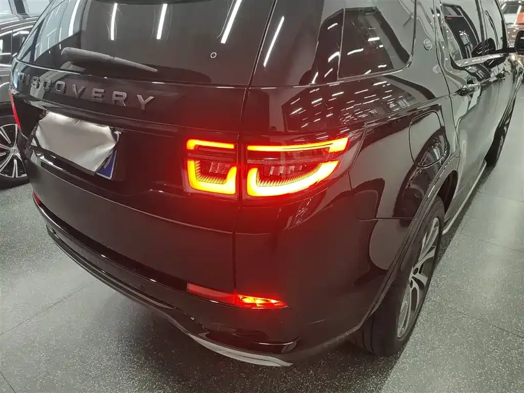 Land Rover Discovery Sport — фото 8