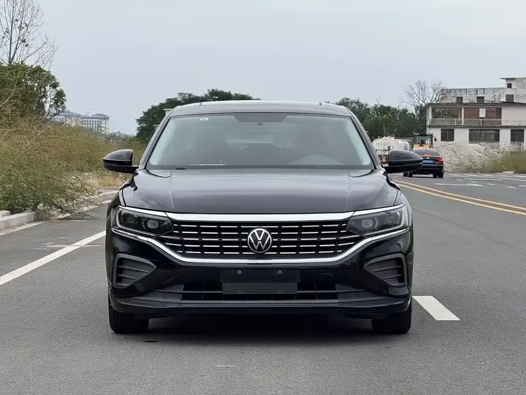 Volkswagen Passat — фото 2