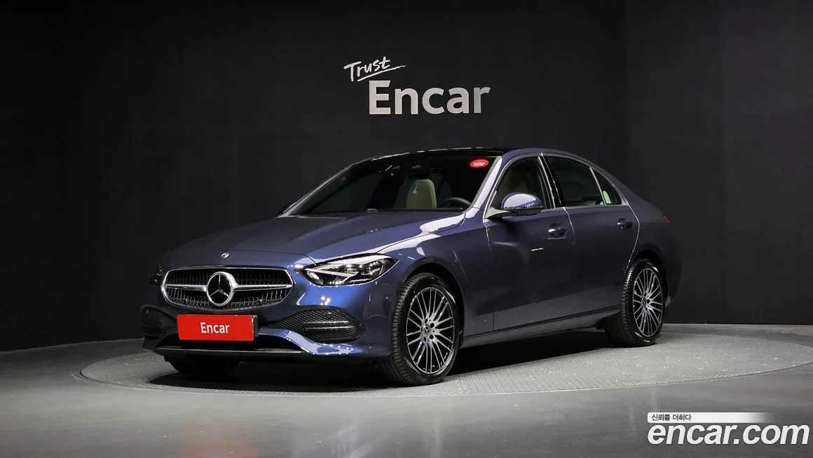 Mercedes-Benz C-Class — фото 1