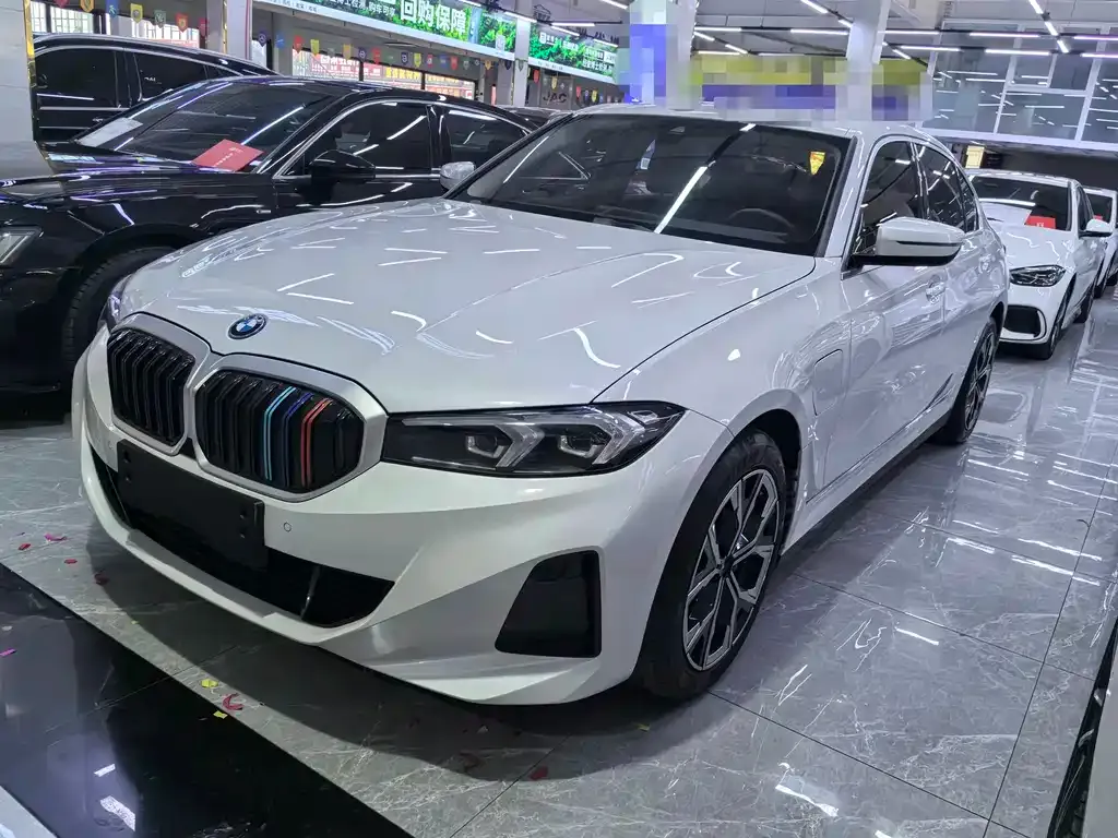 BMW i3 — фото 1