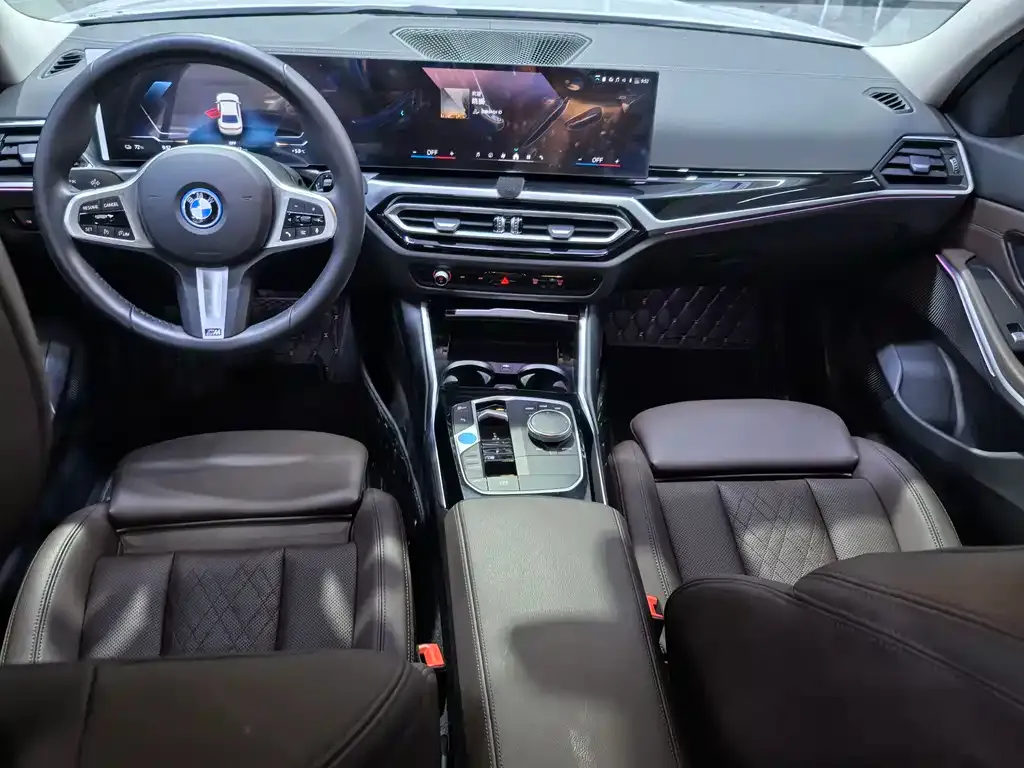 BMW i3 — фото 8