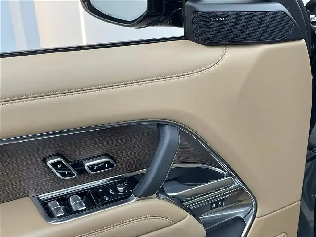 Land Rover Range Rover — фото 10
