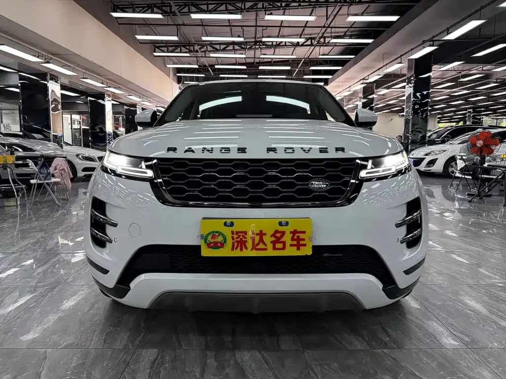 Land Rover Evoque — фото 1