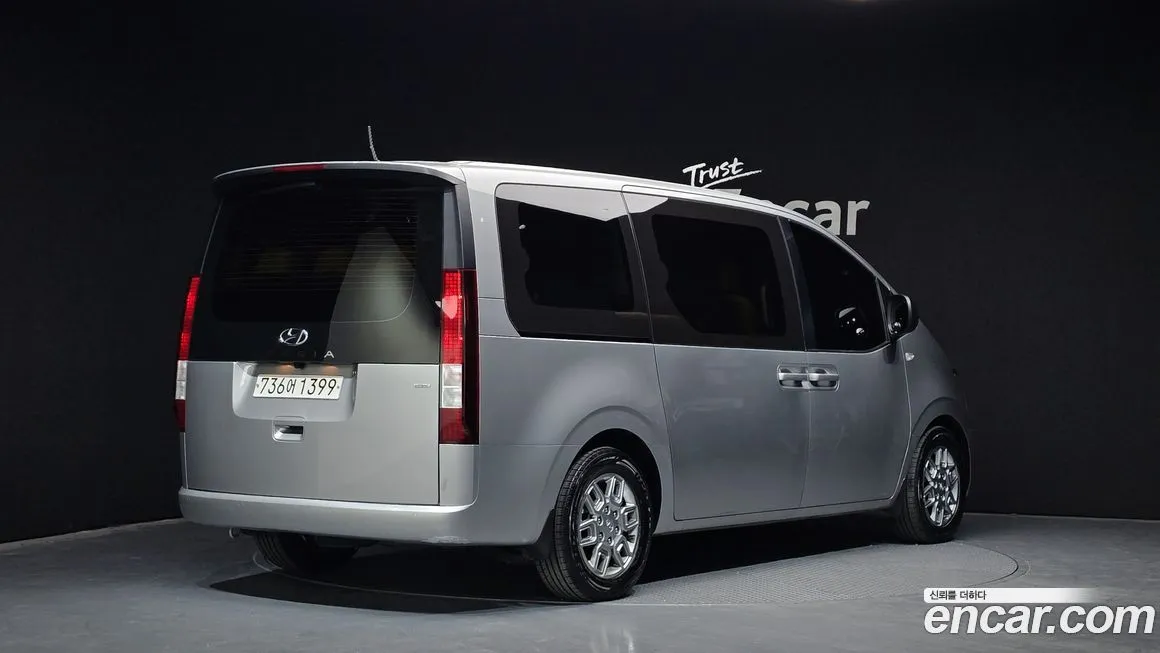 Hyundai Staria — фото 2