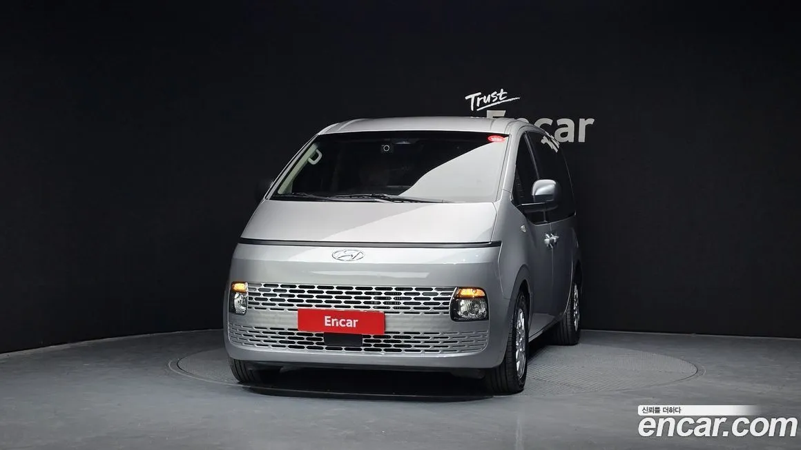 Hyundai Staria — фото 3