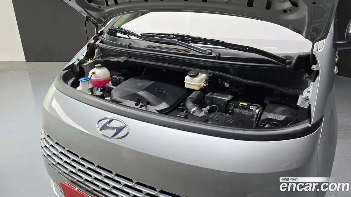 Hyundai Staria — фото 6