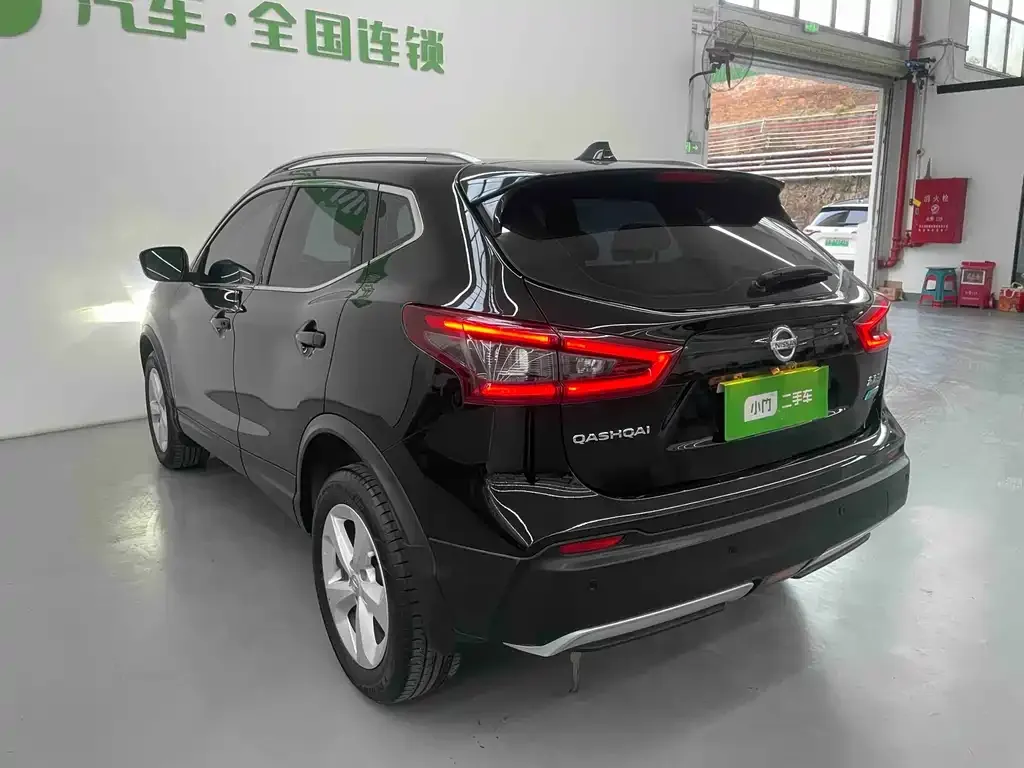 Nissan Qashqai — фото 6