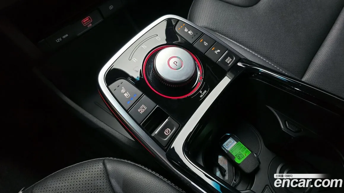 Kia Niro — фото 9