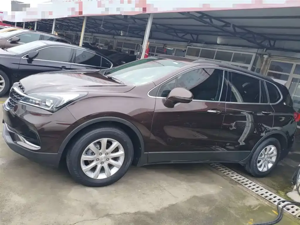 Buick Envision Plus — фото 5