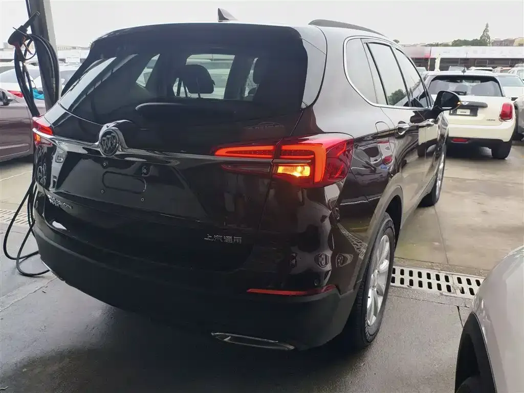 Buick Envision Plus — фото 7