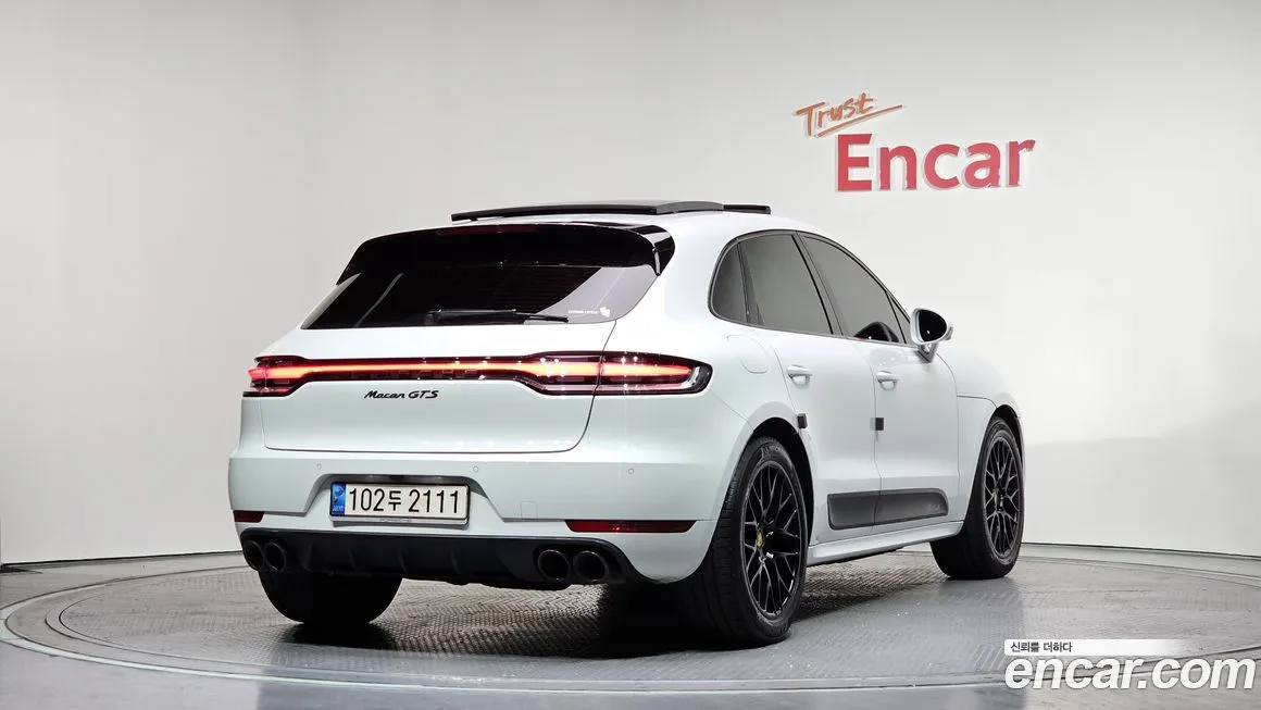 Porsche Macan — фото 2